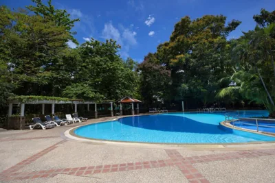 Appartement met twee slaapkamers — Waterfront 16D seaview 2 BR apartment - 5 min walk to Karon beach